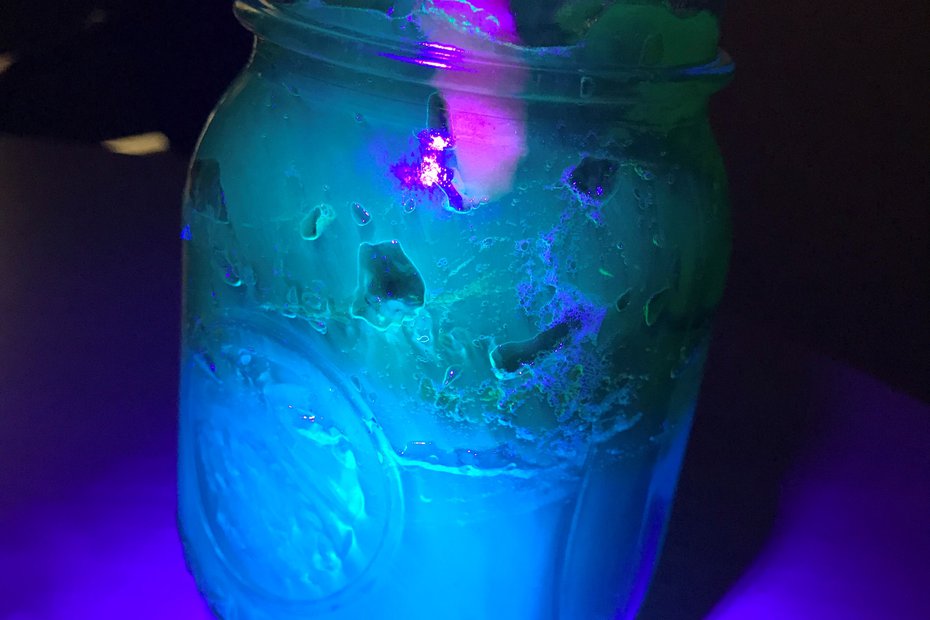 Glowing Jello 2.jpg