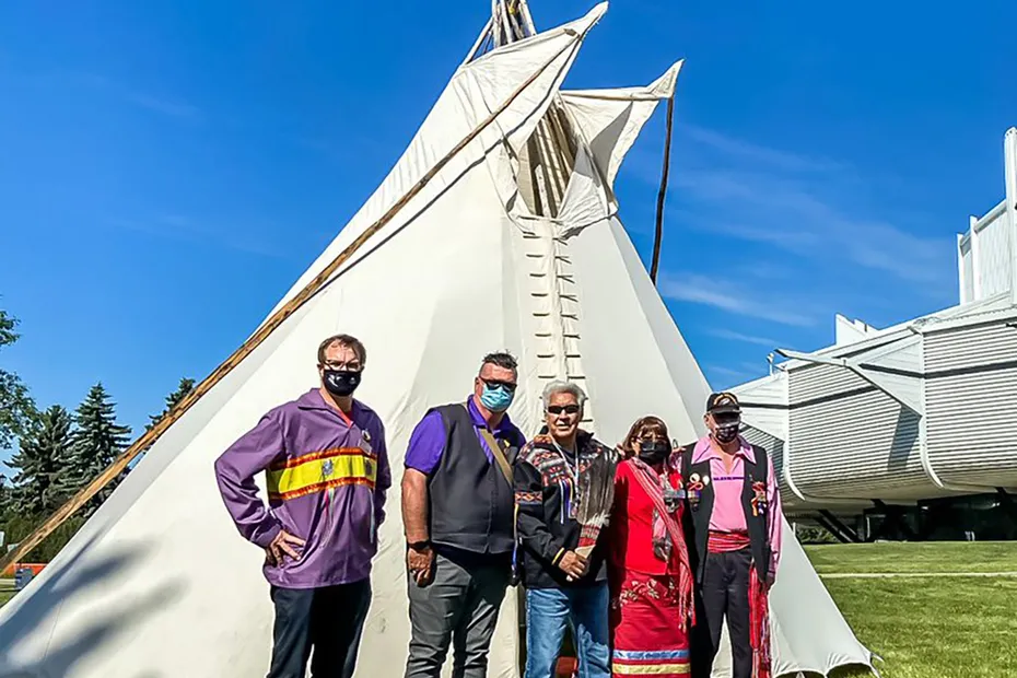 Tipi Raising.jpg